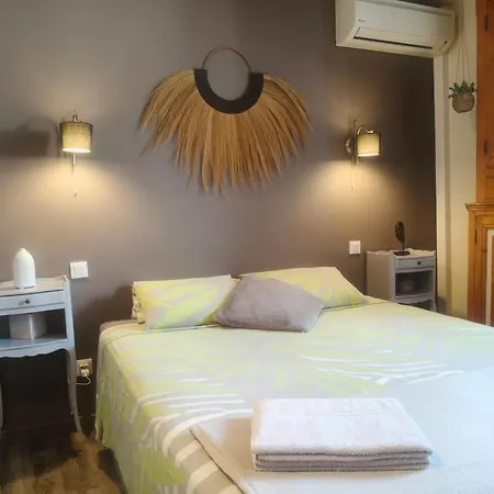 Quarto em Acomodações Particulares D'hôte *